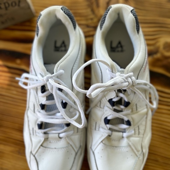 LA Gear Crunch Cross Training Running Sneakers Shoes - Picture 2 of 8